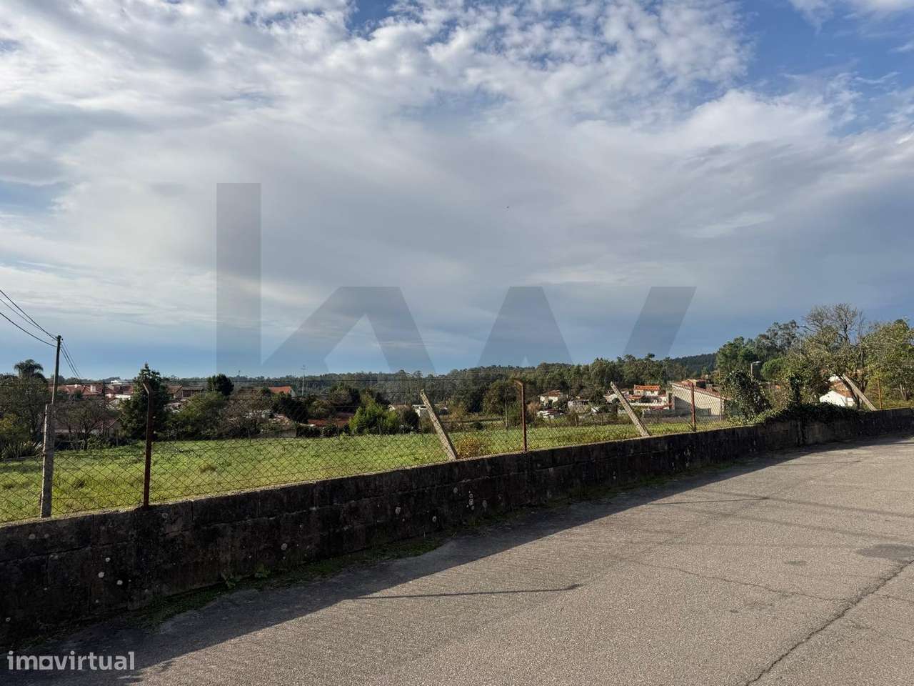 Terreno com viabalidade de construção - Grande imagem: 4/5