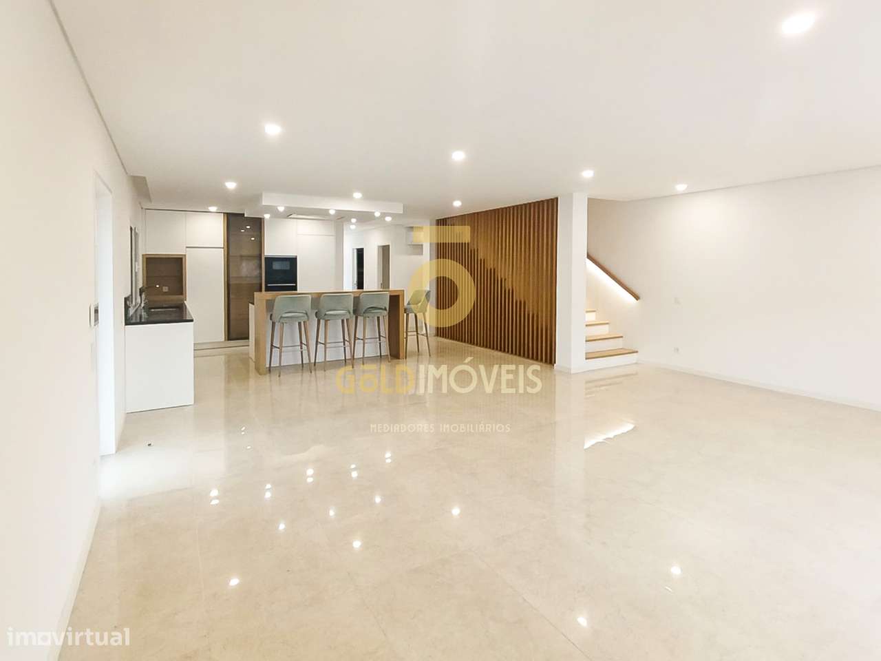 Moradia Geminada T3 Venda em Recezinhos (São Mamede),Penafiel-8