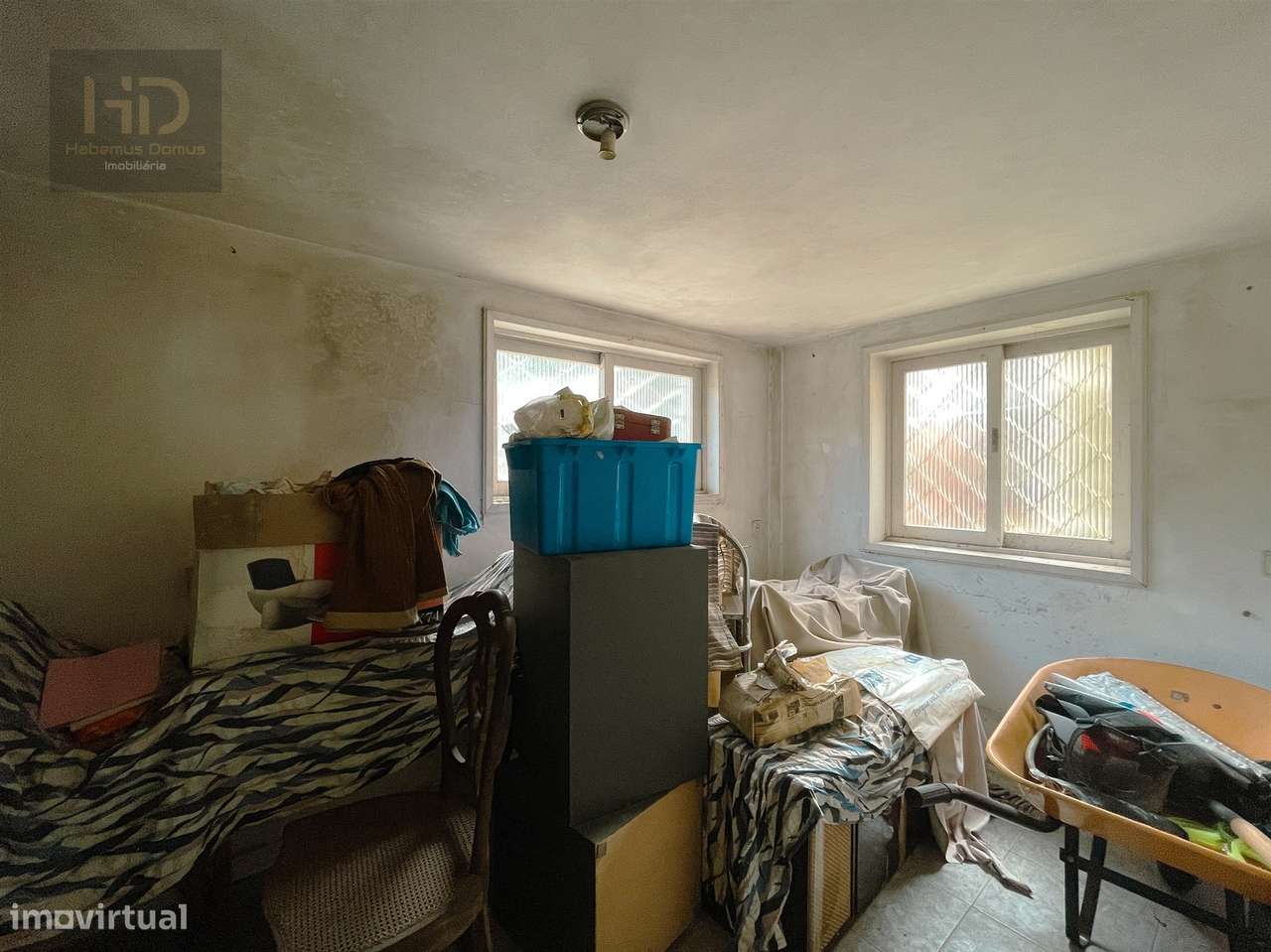 Moradia T6  em Monte dos Burgos-12