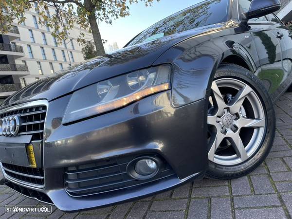 Audi A4 Avant 2.0 TDI S-line Multitronic - 13