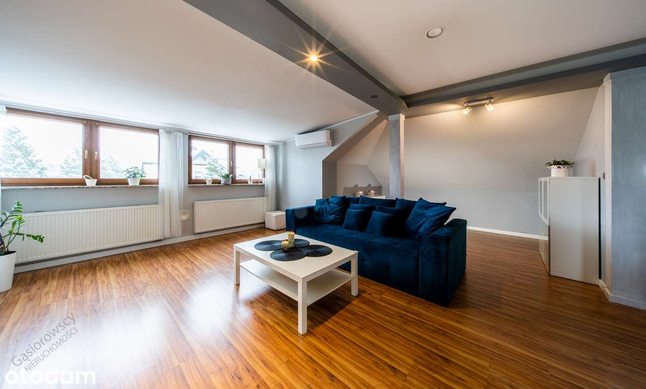 Stylowy i komfortowy dom z niezależnym piętrem w pełni umeblowany-12