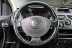 Renault Mégane 1.5 dCi P. Authentique - 11