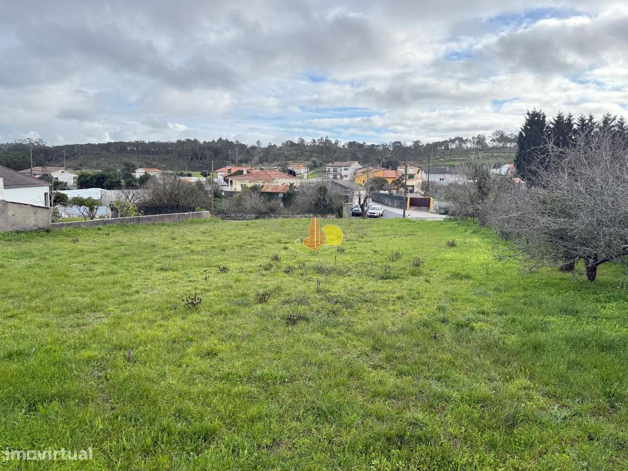 Terreno com 3500m2 - Grande imagem: 3/10