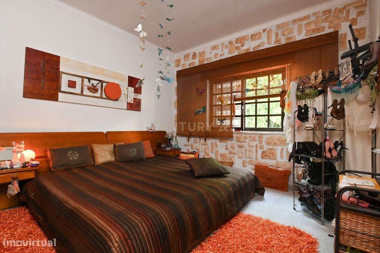 Espaçosa Moradia T3 na Quinta do Conde, Sesimbra-12