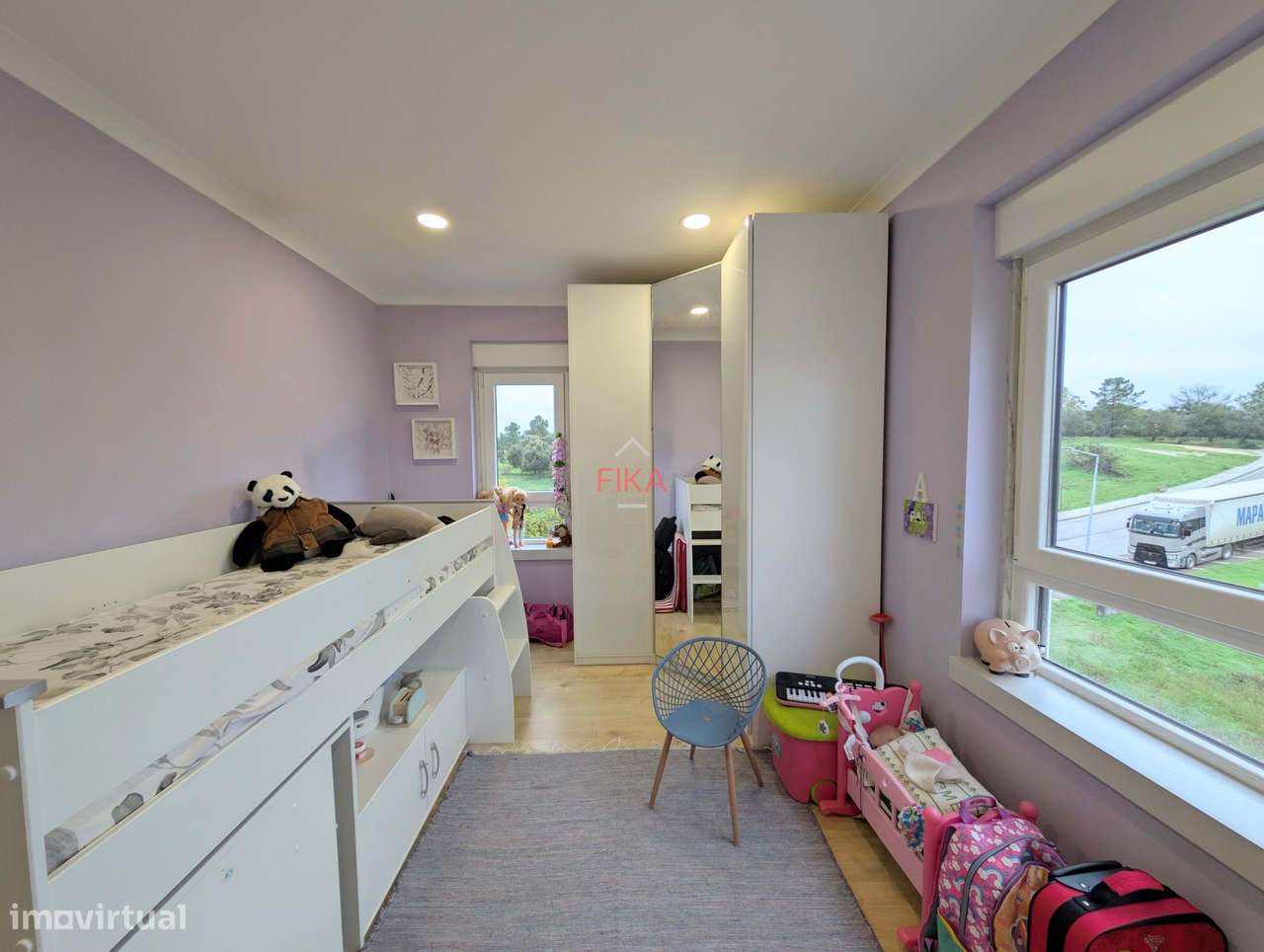 T3 com Suite e 11 Janelas na Quinta da Flamância-22