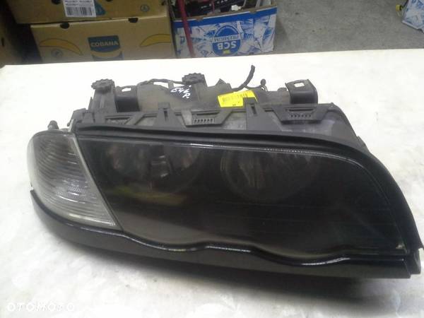 BMW E46 lampa przednia prawa Bosch 0301089606 z kierunkiem EU - 1