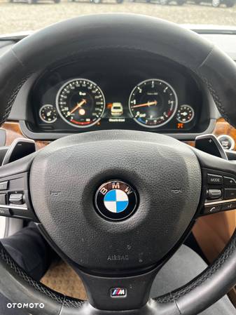 BMW Seria 7 740d xDrive - 17