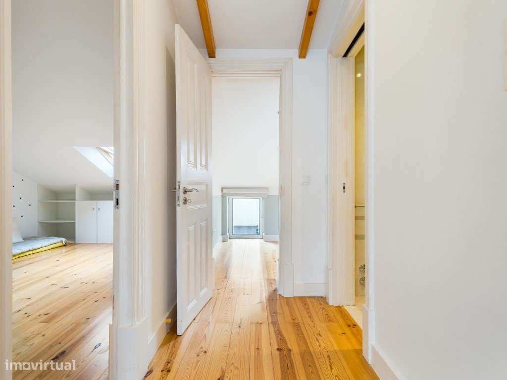Apartamento T3 duplex junto à Praça de Espanha, Lisboa-20