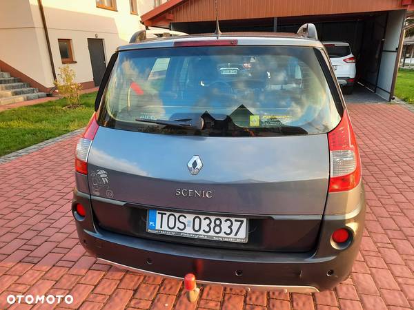 Renault Scenic - 8