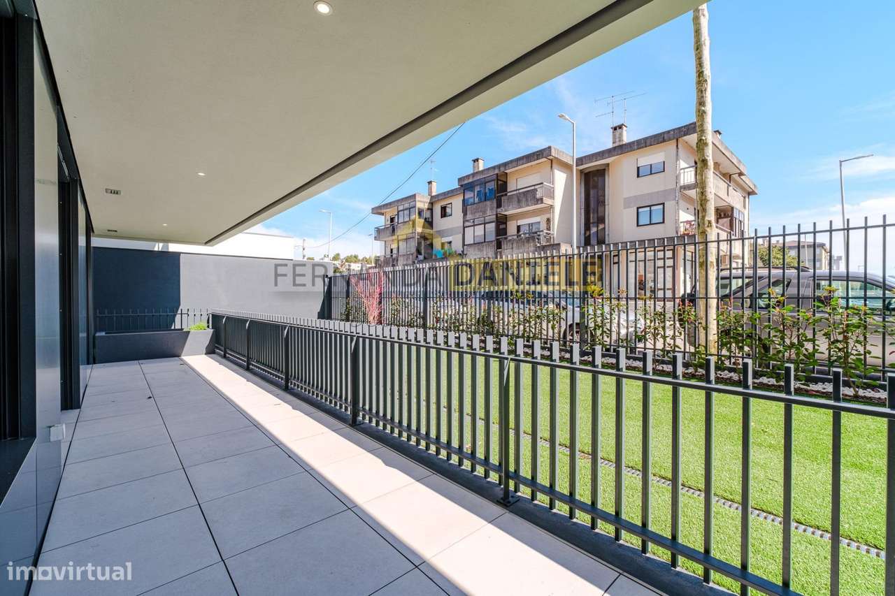 Apartamento T4  - Condomínio Feira's Prime-25