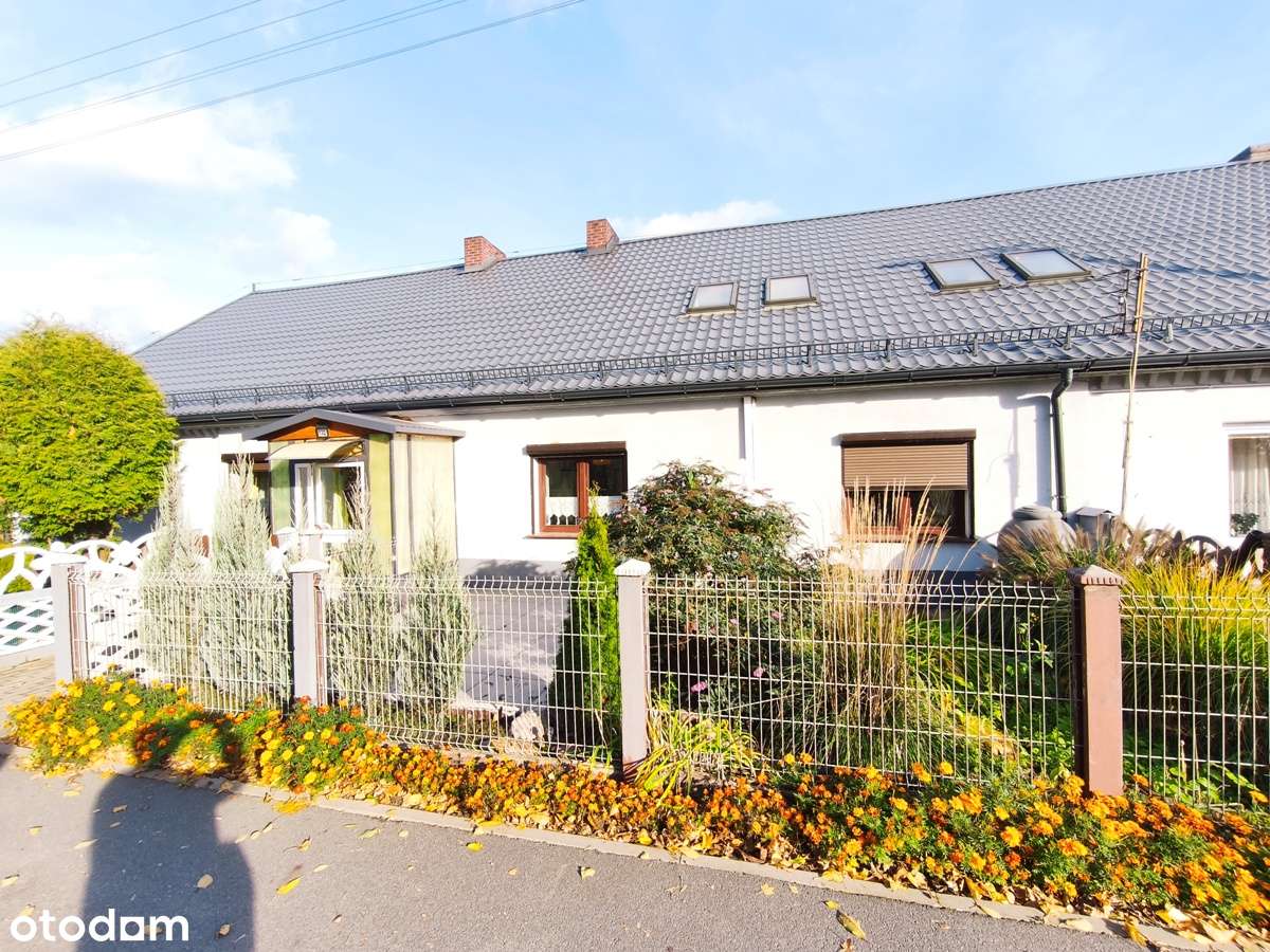 Dwupoziomowe mieszkanie z ogródkiem, Konin-Maliniec-0