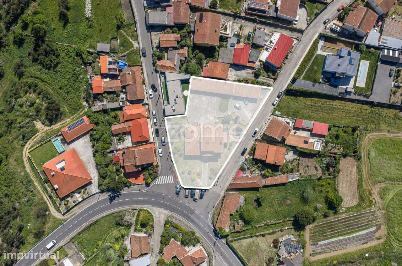 Moradia T4 Individual Em Sao Pedro Da Cova Gondomar