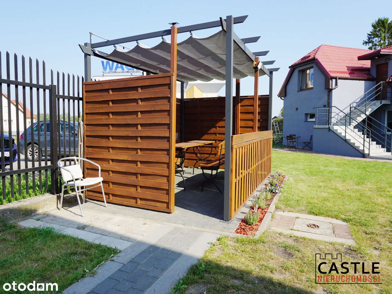 Jasień I dom dla pracowników I pewni najemcy I do odświeżenia-4