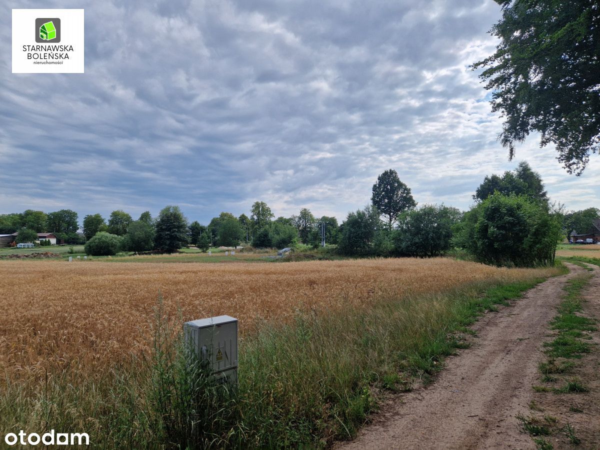 z pozwoleniem na budowę domku, uzbrojona