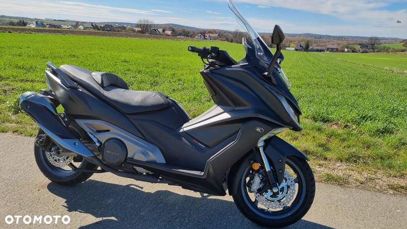 Kymco AK 550 - 6