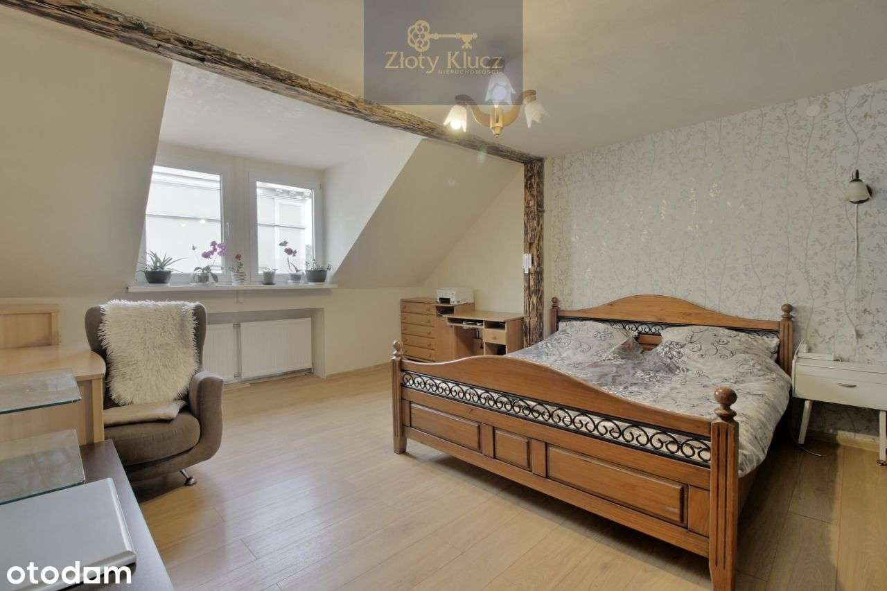 Przestronne 3 pokoje w samym Rynku ogrz. gazowe-7