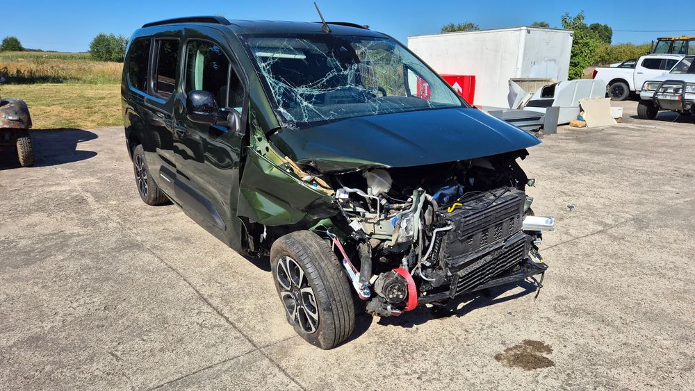 Citroën Berlingo III (2018-) XL 1.5 BlueHDI Live Pack S&S (7-os.) 2025
