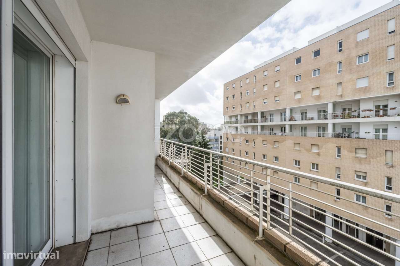 Apartamento T2 no Pinheiro Manso – Condomínio Privado - Grande imagem: 5/30