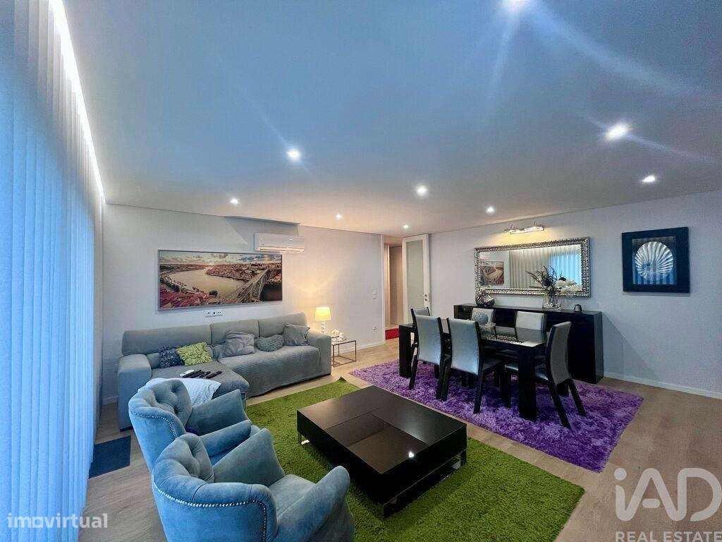 Casa / Villa T4 em Rio Tinto de 180,00 m2 - Grande imagem: 4/25