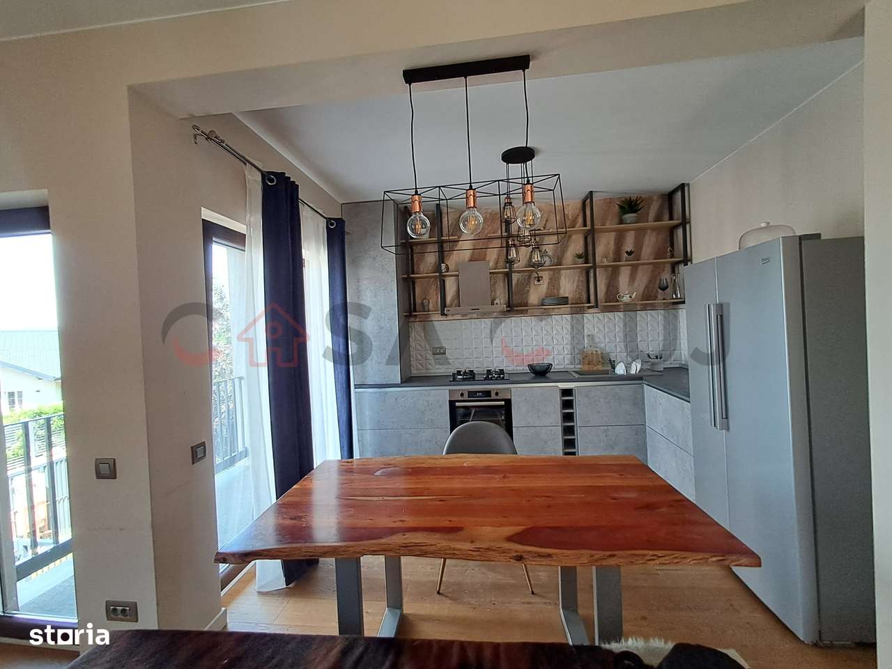 Apartament pe 2 nivele la vilă + Curte, Piscină, Saună și garaj, Gr - Imagine principală: 2/16