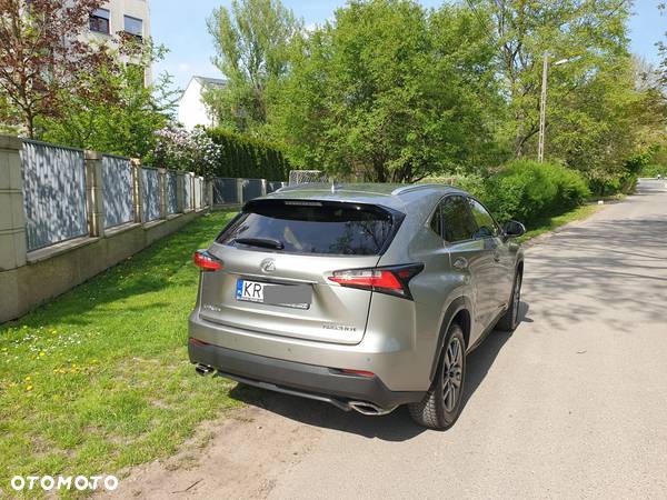 Lexus NX 200t Comfort AWD - 11