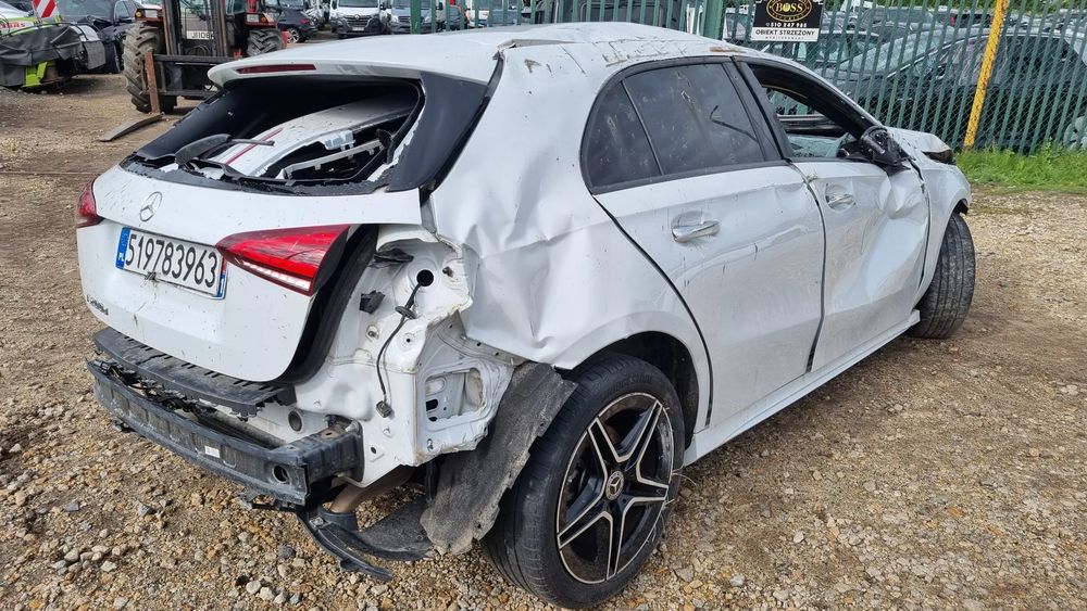 Mercedes-Benz A W177 (2018-) 200 d 4Matic 8G-DCT Advanced AMG Line 2022