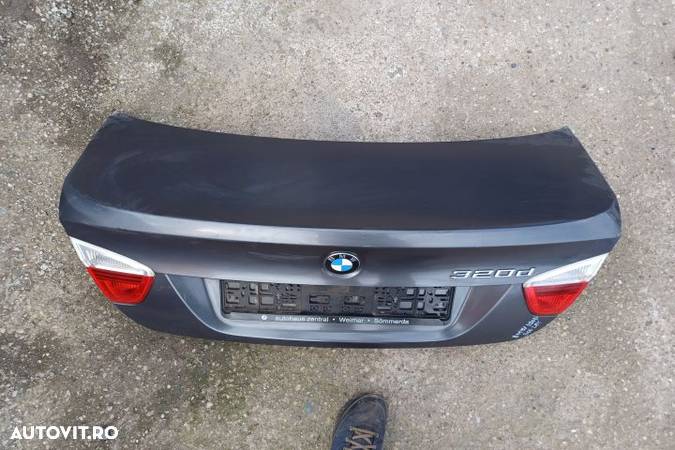 CAPOTA PORTBAGAJ BMW Seria 3 E90/E91/E92/E93  [din 2004 pana  2010] seria - 3