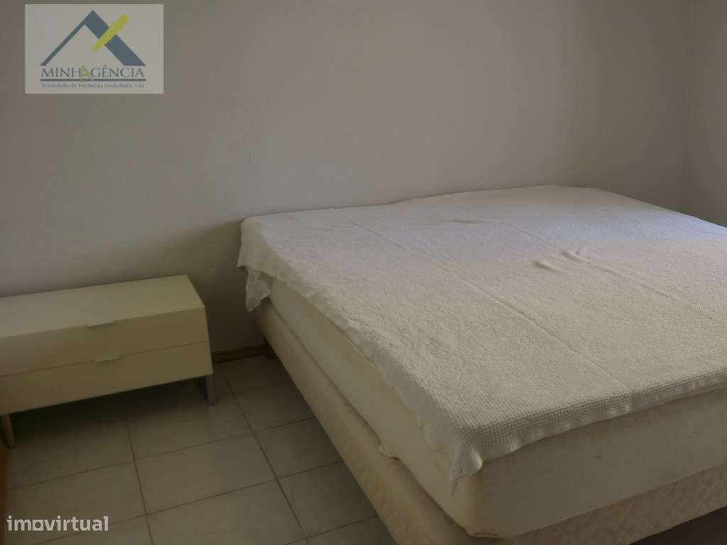 Apartamento T1 com varanda no Bonfim em Setúbal-13
