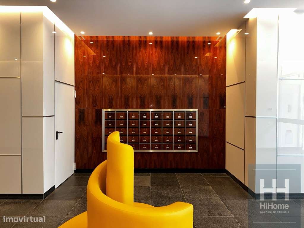Apartamento T4 mobilado no Edificio Funchal Centrum-32