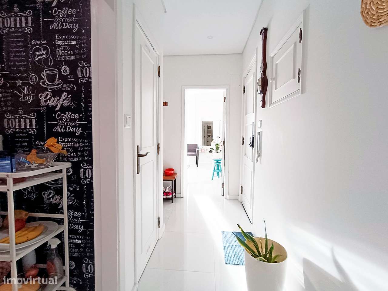 Fantástico apartamento T1+1 totalmente renovado-5