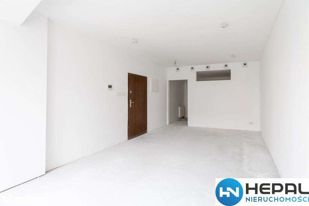 Na sprzedaż lokal po przychodni w centrum Kielc-10