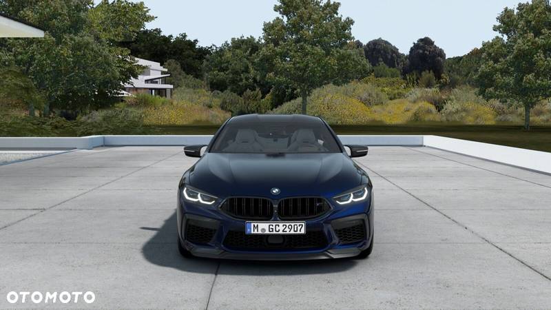 BMW M8 - 2