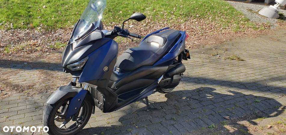 Yamaha X-max - 5