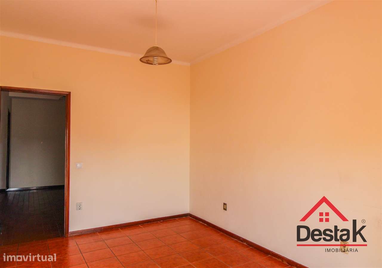 Apartamento T3  junto ao Fórum Viseu-15