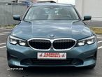 BMW Seria 3 318i AT - 4