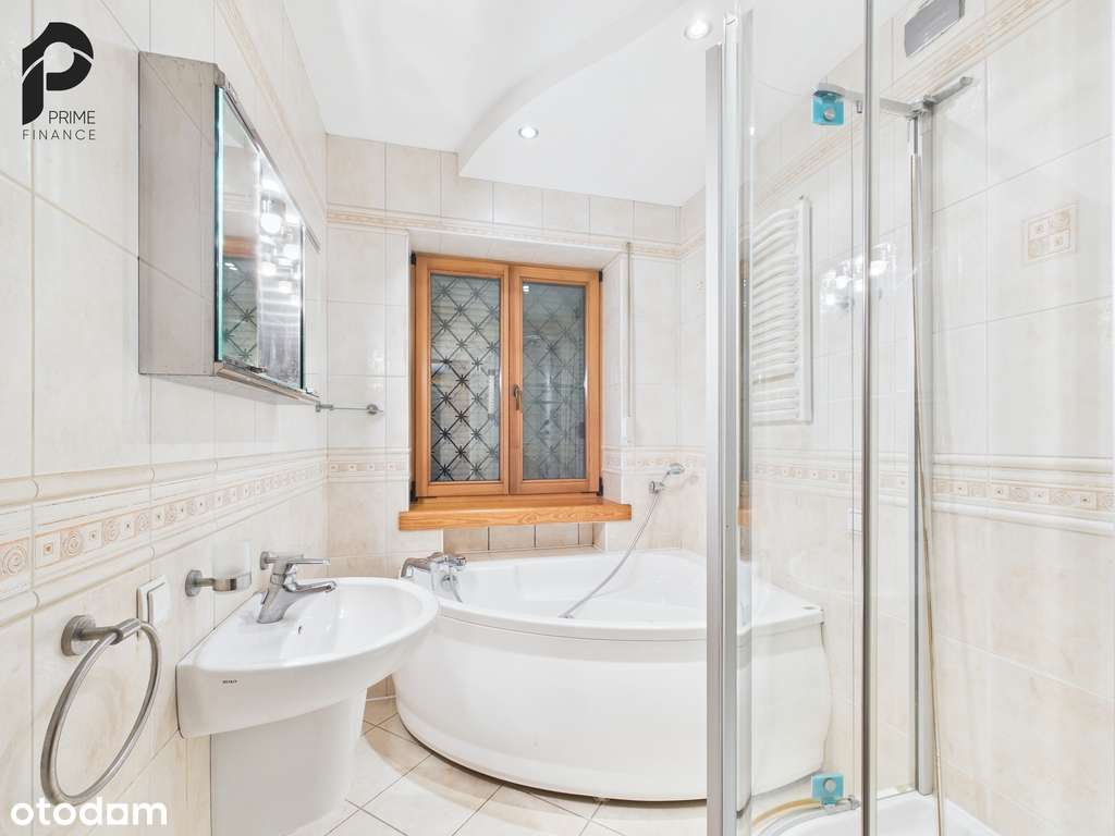 Dom w atrakcyjnej lokalizacji - Pełny obrazek: 5/13