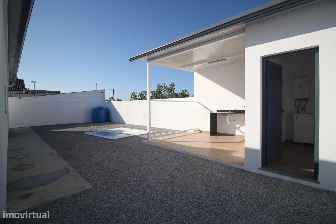 Moradia Térrea Isolada T3 Nova em lote de 340m2 em Fernão Ferro-28