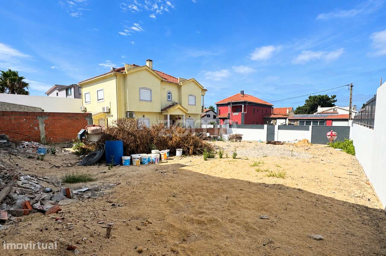 Terreno 350 m² para construção em Fernão Ferro-12