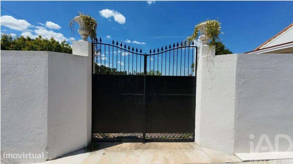 Prédio em Sangalhos de 183 m2 - Grande imagem: 4/16