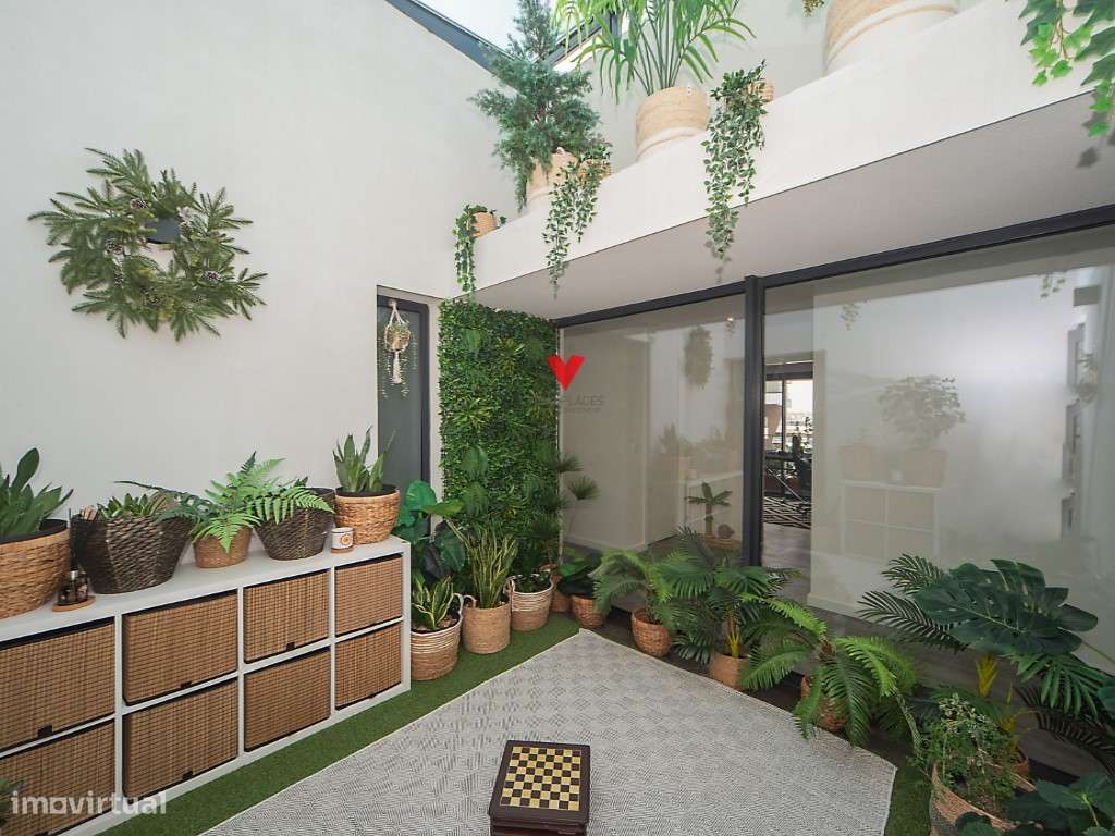 Penthouse T4 Exclusiva com Vista Rio | Terraço Privativo e Acabamen...-12