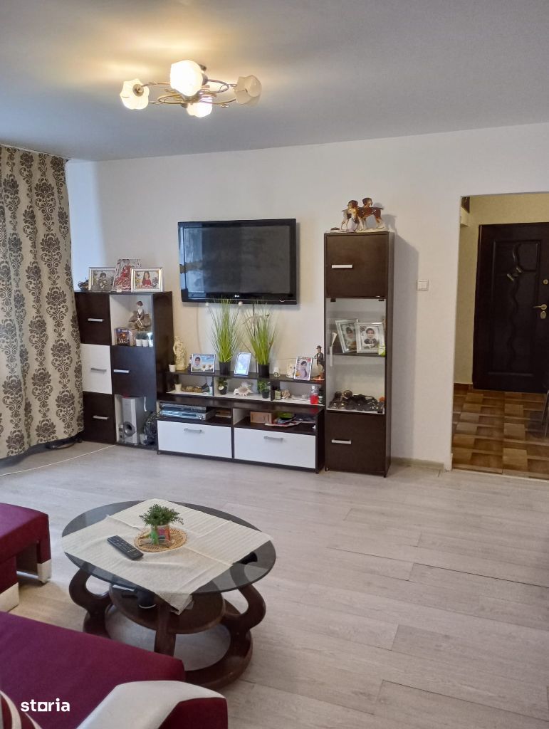 Apartament Craiovita 2/4,55 mp,mobilat si utilat complet, bloc 1980