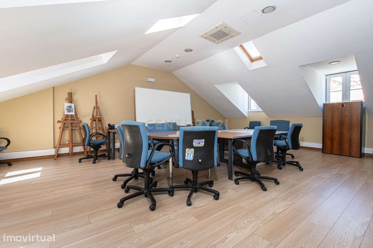 Escritório para arrendamento e Serviços (3ºandar) - Grande imagem: 4/10