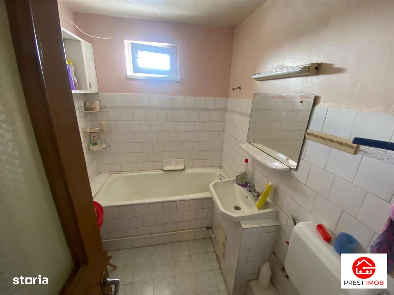 Apartament cu 3 camere de vanzare in Tudor - Imagine principală: 5/8
