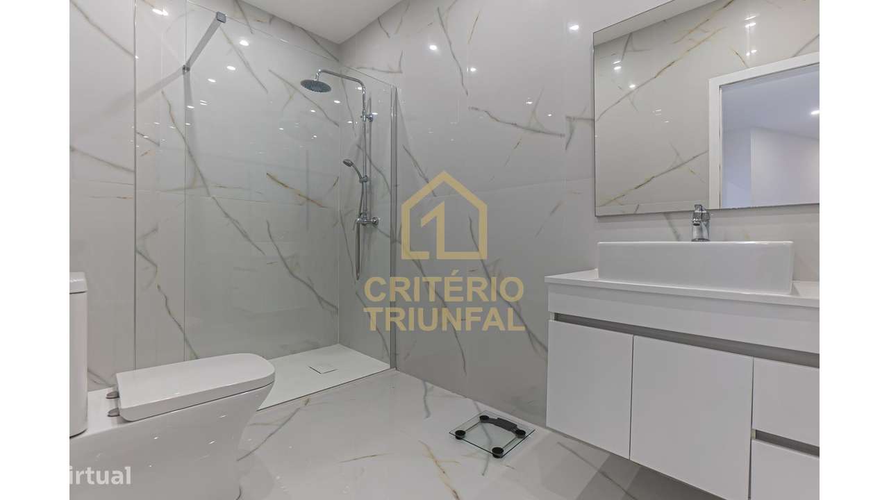 Apartamento T3 em Perozelo-21