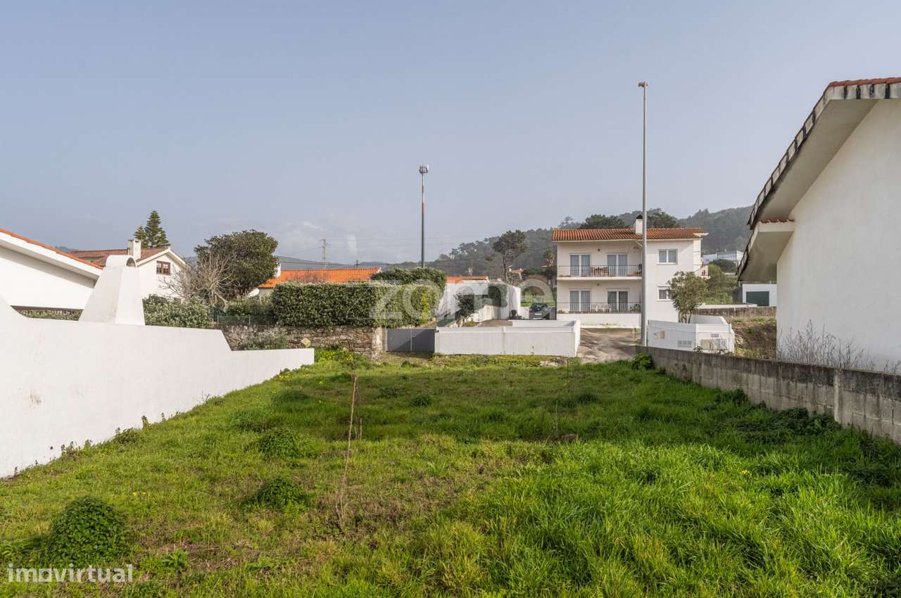 Terreno com 230 m2, 3ª linha de mar, praia de Moledo, Caminha - Grande imagem: 3/24