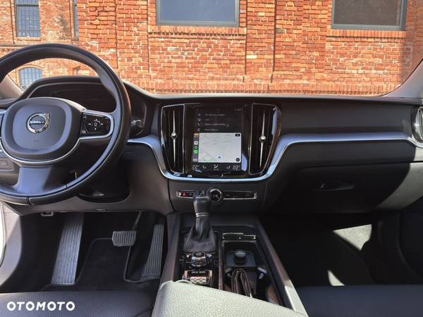 Volvo V60 T5 Geartronic Momentum - 10