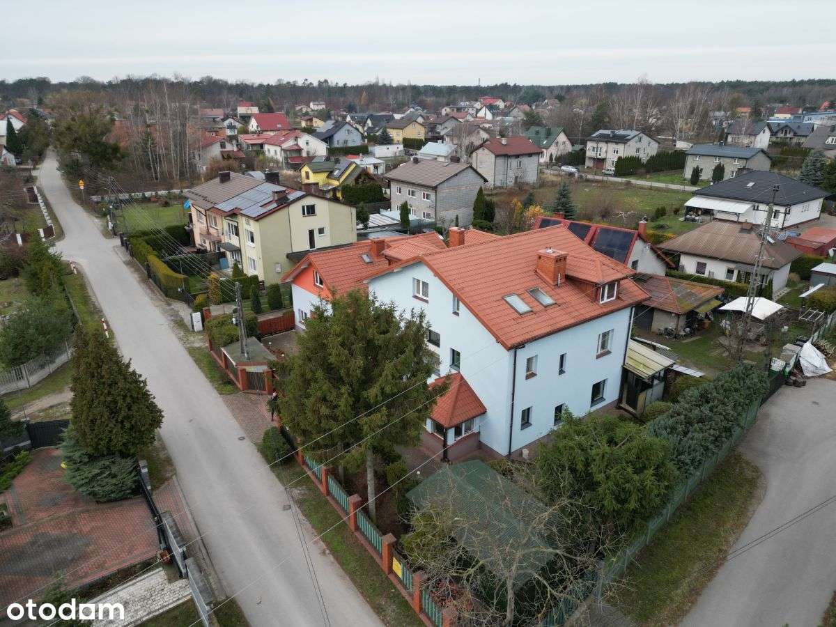 Nieruchomość premium – 3 budynki / 700m2 działka-2