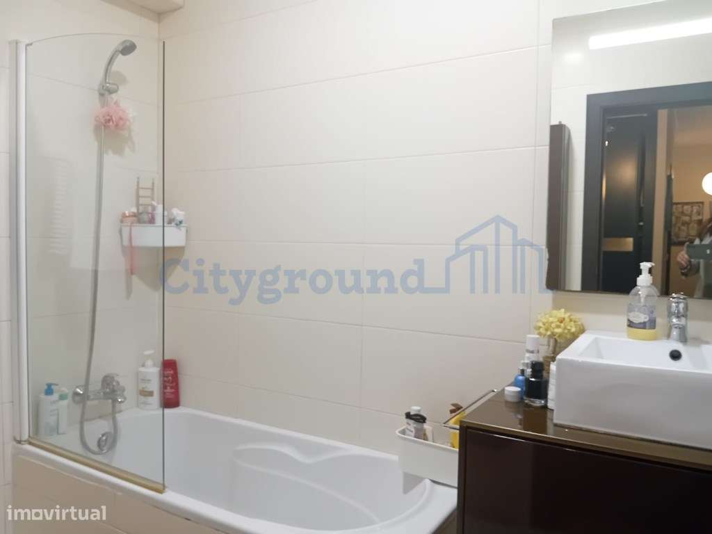 Apartamento T3 no Centro de Ourém com Terraço-5