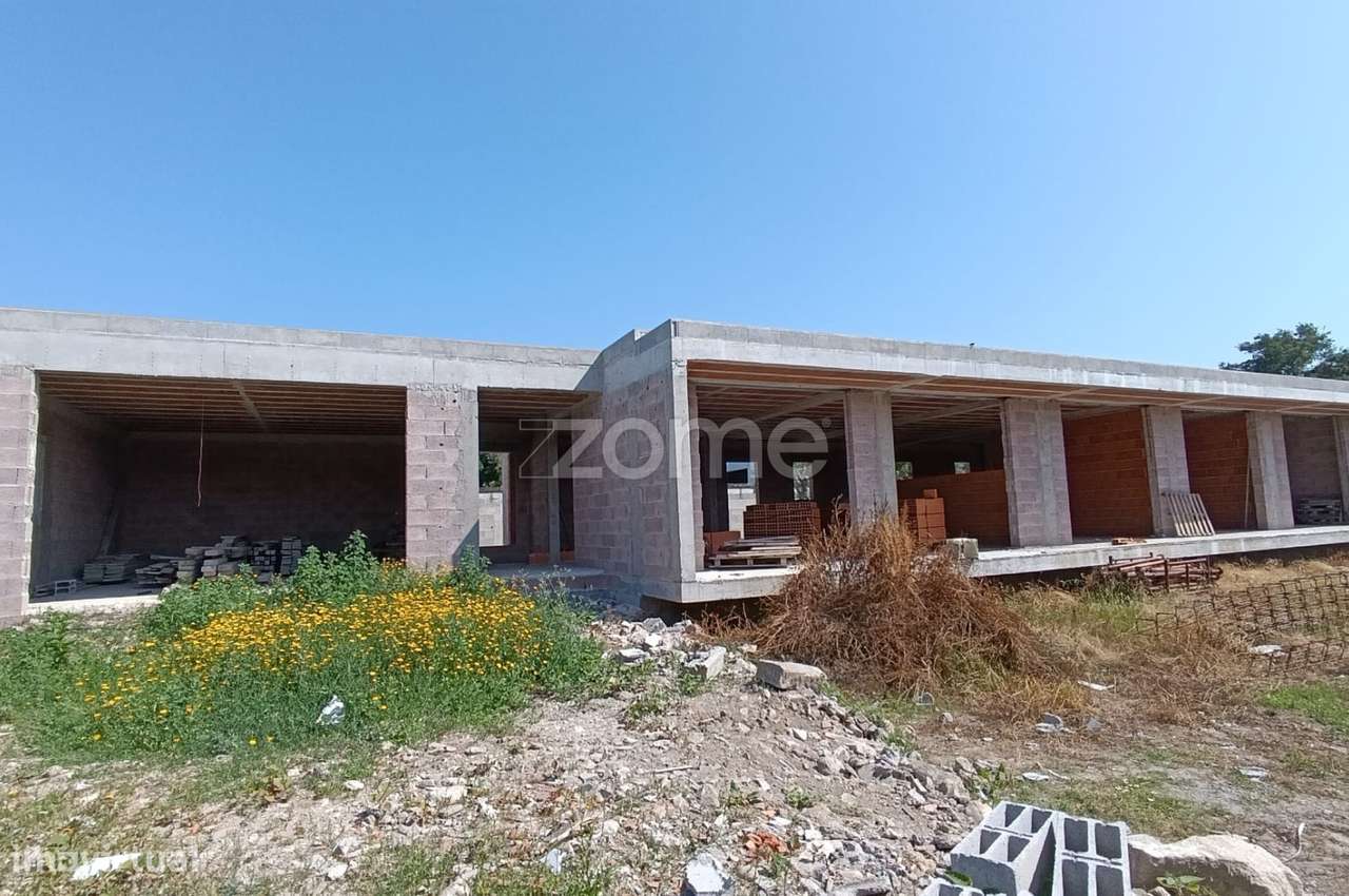 Moradia Individual Térrea T3 - Figueiredo, Amares - Grande imagem: 3/19