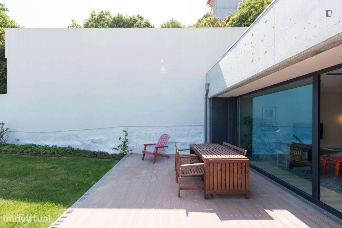 Apartamento com 2 quartos - localizado em Miragaia Porto - Grande imagem: 4/7